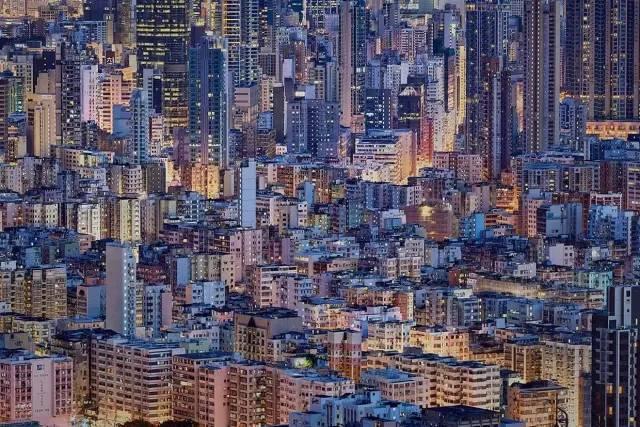 香港卖出120万每平米天价房，创亚洲最高纪录，你怎么看？